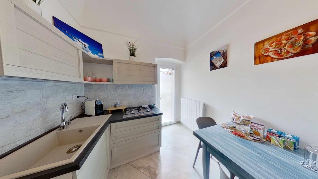 Zephir Apartments 브린디시 외부 사진